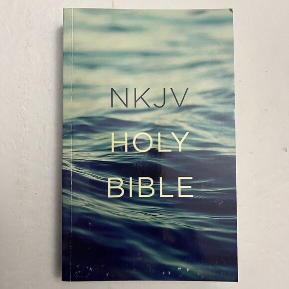 Thomas Nelson Other - NKJV New King James Version Bible Paperback Thomas Nelson
